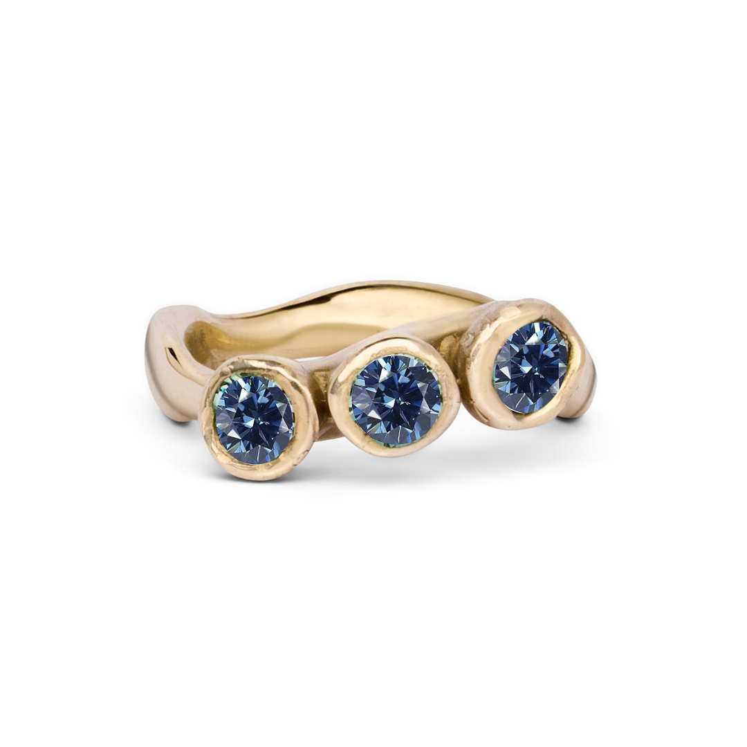Moonwater Ring in 9ct Gold